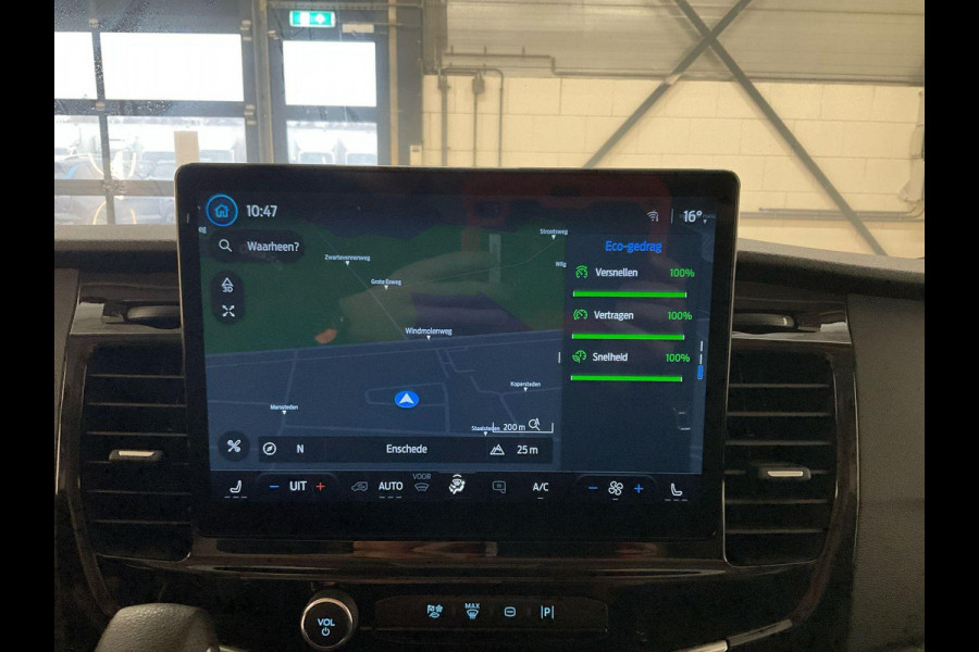 Ford Transit 350 2.0 TDCI L3H2 Trend 130pk | Navigatie Pack | Safety en Comfort Pack | Trekhaak