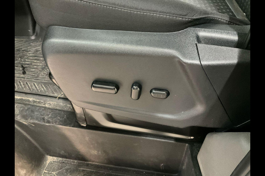 Ford Transit 350 2.0 TDCI L3H2 Trend 130pk | Navigatie Pack | Safety en Comfort Pack | Trekhaak