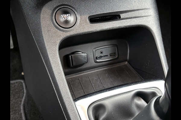 Renault Captur 0.9 TCe Intens(NL-auto, Goed OnderH, Navi, Camera, Parkeersensoren, Cruise Con, Climate Con, Etc)