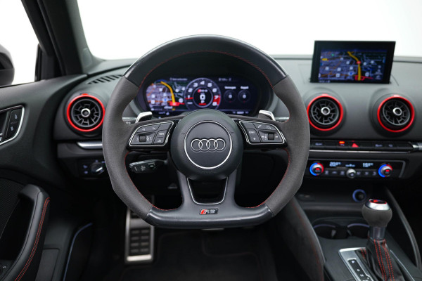 Audi RS3 Sportback 2.5 TFSI quattro |Pano|B&O|Org.NL|Virtual|Adaptive|Keyless|