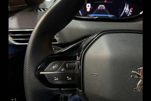 Peugeot 5008 1.2 PureTech GT 7P. Garantie Carplay Memory Massage Sfeer StoelVW Camera Leder ACC Clima Navi Led Dab PDC Rijklaar
