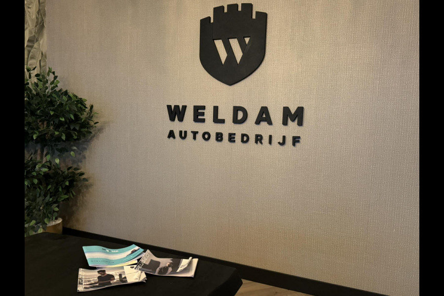 Peugeot 5008 1.2 PureTech GT 7P. Garantie Carplay Memory Massage Sfeer StoelVW Camera Leder ACC Clima Navi Led Dab PDC Rijklaar