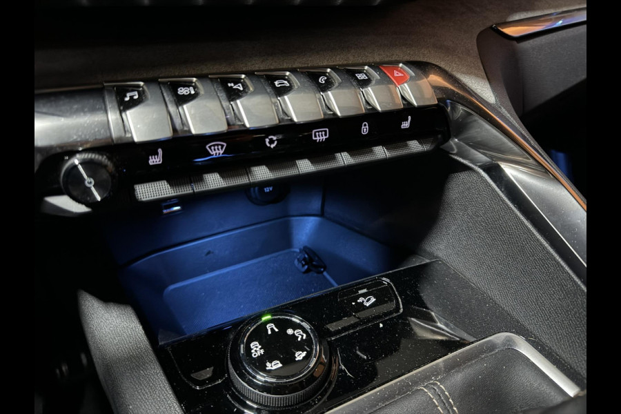 Peugeot 5008 1.2 PureTech GT 7P. Garantie Carplay Memory Massage Sfeer StoelVW Camera Leder ACC Clima Navi Led Dab PDC Rijklaar