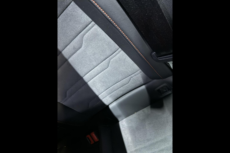 Seat Ateca 1.5 TSI FR Business Intense Garantie Memory Carplay Camera StuurVW StoelVW Sfeer ACC Navi Clima Led Dab PDC Rijklaar