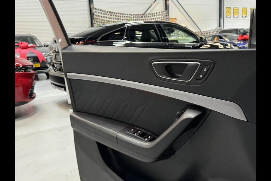 Seat Ateca 1.5 TSI FR Business Intense Garantie Memory Carplay Camera StuurVW StoelVW Sfeer ACC Navi Clima Led Dab PDC Rijklaar