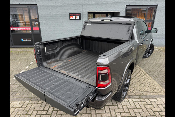 Dodge Ram 1500 Limited Night 5.7L 401pk LPG 4X4 Head-up SplitTailgate 360cam