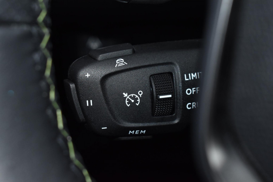 Peugeot 208 1.2 Hybrid 145PK e-DCS6 Aut. GT | Navi | 360 Camera | Led | Alcantara | Incl. garantie