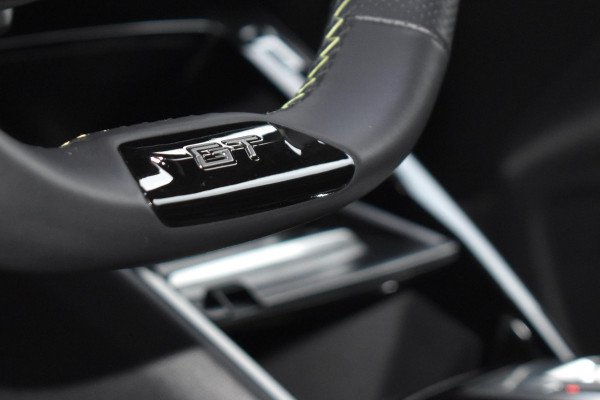 Peugeot 208 1.2 Hybrid 145PK e-DCS6 Aut. GT | Navi | 360 Camera | Led | Alcantara | Incl. garantie