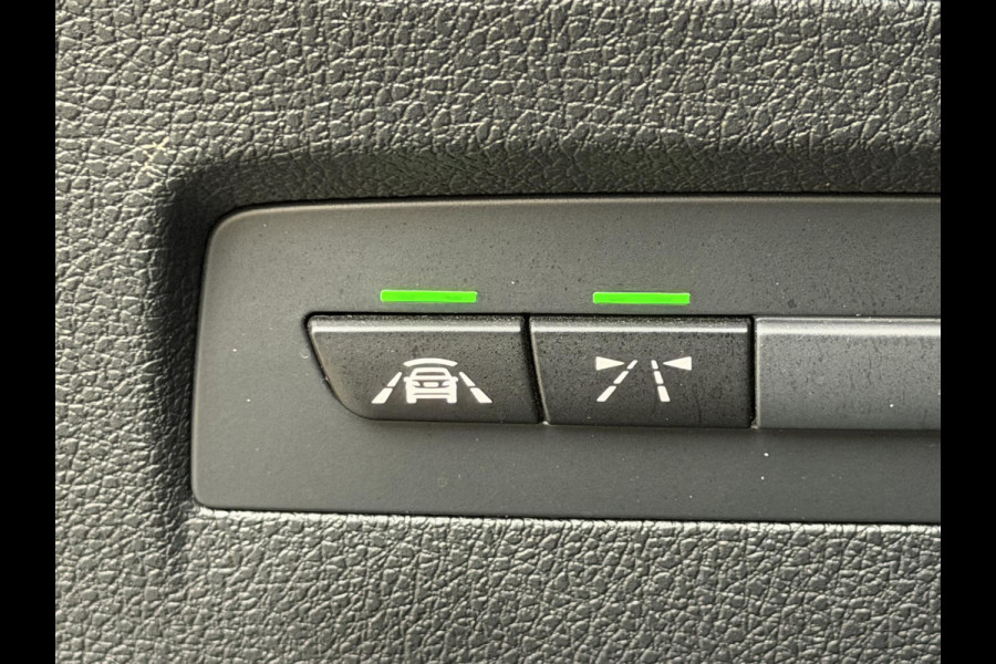 BMW 1-serie 118i Edition Sport Line Shadow High Ex. |Schuif/kanteldak|Harman Kardon|Leer|Memory|Carplay|Cam