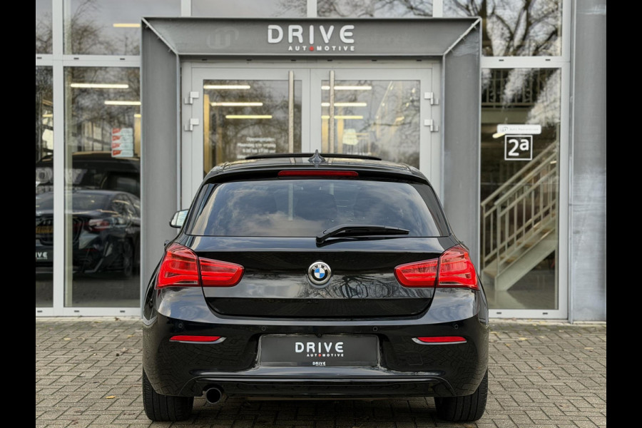 BMW 1-serie 118i Edition Sport Line Shadow High Ex. |Schuif/kanteldak|Harman Kardon|Leer|Memory|Carplay|Cam