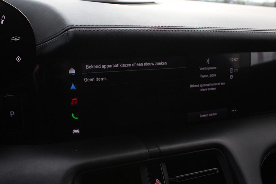 Porsche Taycan Cross Turismo 4 93 kWh / SoH 94.4% / Panoramadak / Camera / Leder / Sportchrono / 20'' / Luchtvering / Dodehoek / Sportstoelen / Stuurverwarming / Stoelverwarming / Bose / Cruise Control