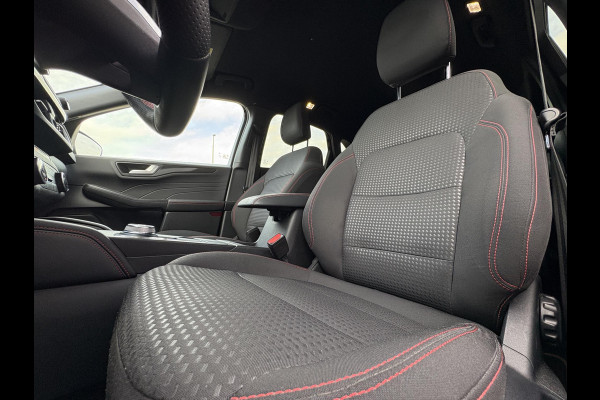 Ford Kuga 2.5 PHEV ST-Line 225pk | Driver Assistance Pack | Winterpack | Privacy Glass | All Weather Banden