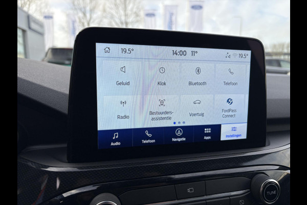 Ford Kuga 2.5 PHEV ST-Line 225pk | Driver Assistance Pack | Winterpack | Privacy Glass | All Weather Banden