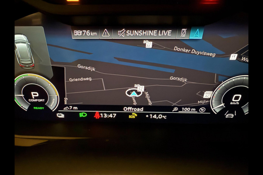 Audi A6 Avant 55 TFSI e-quattro 3X S-LINE BLACK-LINE PANO/B&O/SFEERVERL/M-STOELEN/NAVI/DAB/CARPLAY///