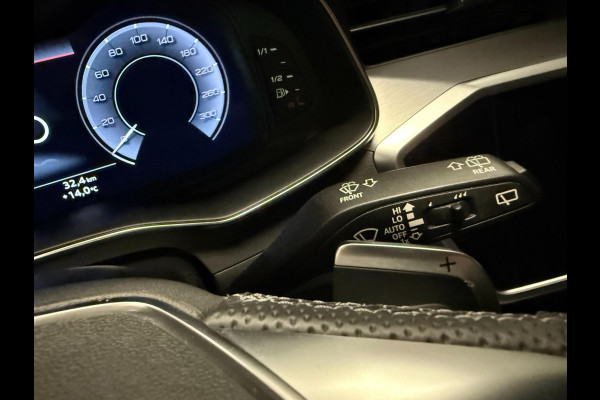 Audi A6 Avant 55 TFSI e-quattro 3X S-LINE BLACK-LINE PANO/B&O/SFEERVERL/M-STOELEN/NAVI/DAB/CARPLAY///