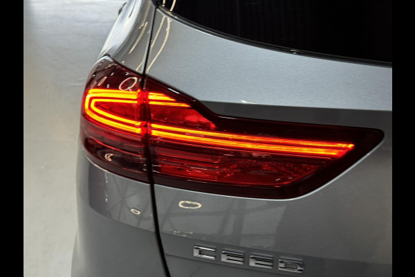 Kia Ceed Sportswagon 1.4 T-GDi DynamicLine Garantie Trekhaak Camera Carplay Elek Achterklep Cruise Navi Clima Led Dab Rijklaar