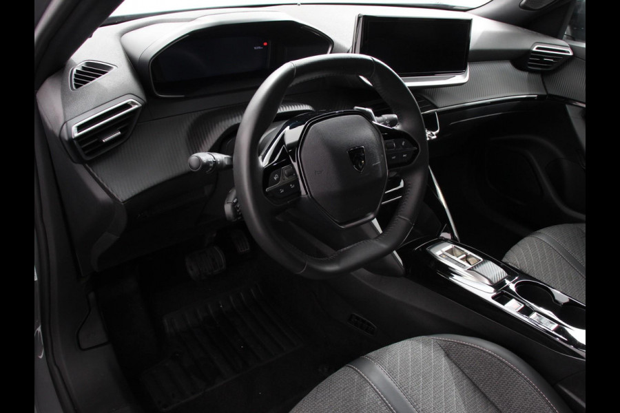 Peugeot 2008 1.2 Hybrid 136 pk Automaat Allure | Navigatie | Apple Carplay/Android Auto | Climate Control | Dab | Led | Parkeer sensoren | Cruise Control | Stoelverwarming