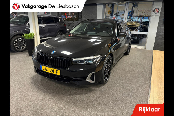 BMW 5 Serie Touring 530e xDrive High Executive / leer / pano / navi / trekhaak / Apple carplay