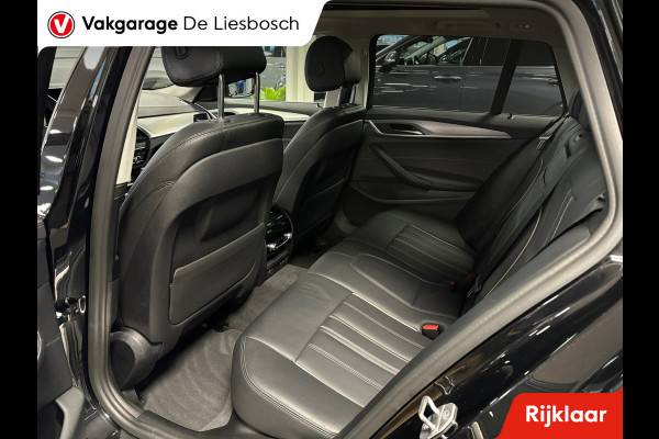 BMW 5 Serie Touring 530e xDrive High Executive / leer / pano / navi / trekhaak / Apple carplay