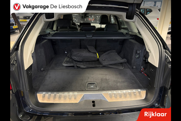 BMW 5 Serie Touring 530e xDrive High Executive / leer / pano / navi / trekhaak / Apple carplay