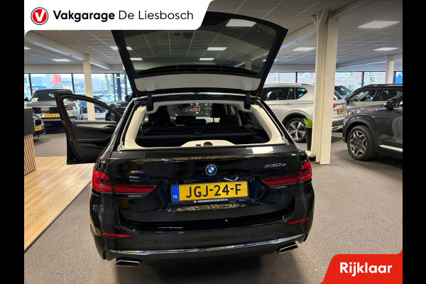 BMW 5 Serie Touring 530e xDrive High Executive / leer / pano / navi / trekhaak / Apple carplay
