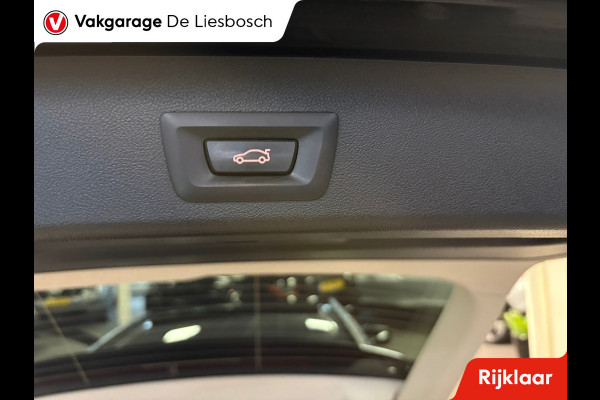 BMW 5 Serie Touring 530e xDrive High Executive / leer / pano / navi / trekhaak / Apple carplay