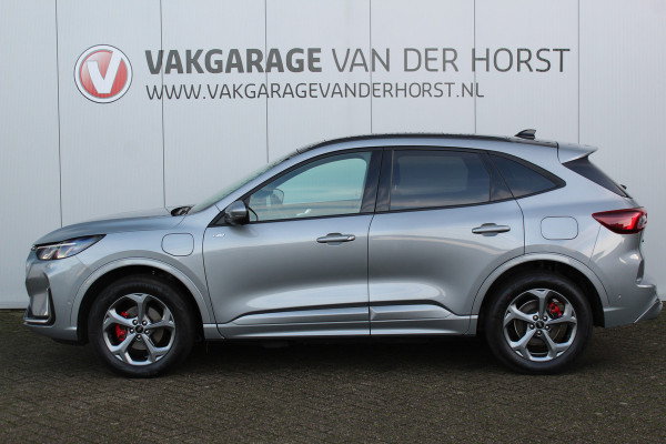 Ford Kuga 2.5-243pk PHEV ST-Line X. Van €. 54.937,- voor €. 43.735,- ! Trekgewicht van 2.100kg ! Elektr. verstelb. AGR stoelen voor, Stoel-, stuur-, voorraam- en achterbank verwarming, Elektr. panorama/schuif-kanteldak , Trekhaak elektr. wegklapbaar, B&O soundsyst. etc.
