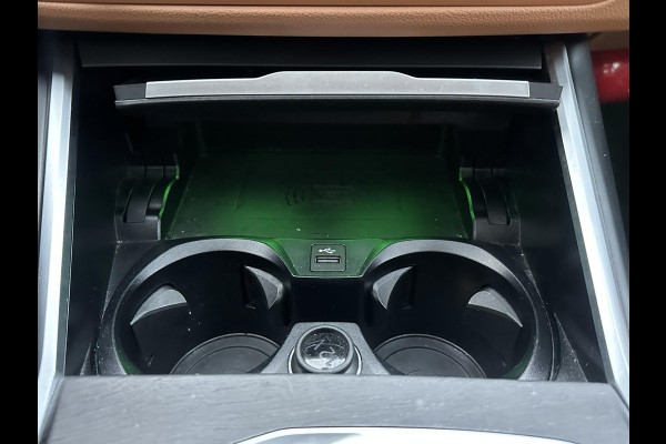 BMW 3-serie 330e High Executive VAN: €45.900,- VOOR: €41.877,- UW EINDEJAARSVOORDEEL: €4.023| M SPORT | SCHUIFDAK | LEDER | HARMAN KARDON | LASER LED | ELECTR STOELEN | KEYLESS | HEAD UP| DODE HOEK HERKENNING | STUURWIEL VERWARMING