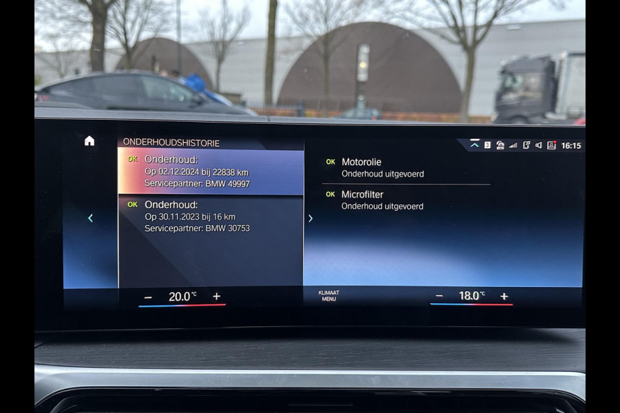 BMW 3-serie 330e High Executive VAN: €45.900,- VOOR: €41.877,- UW EINDEJAARSVOORDEEL: €4.023| M SPORT | SCHUIFDAK | LEDER | HARMAN KARDON | LASER LED | ELECTR STOELEN | KEYLESS | HEAD UP| DODE HOEK HERKENNING | STUURWIEL VERWARMING