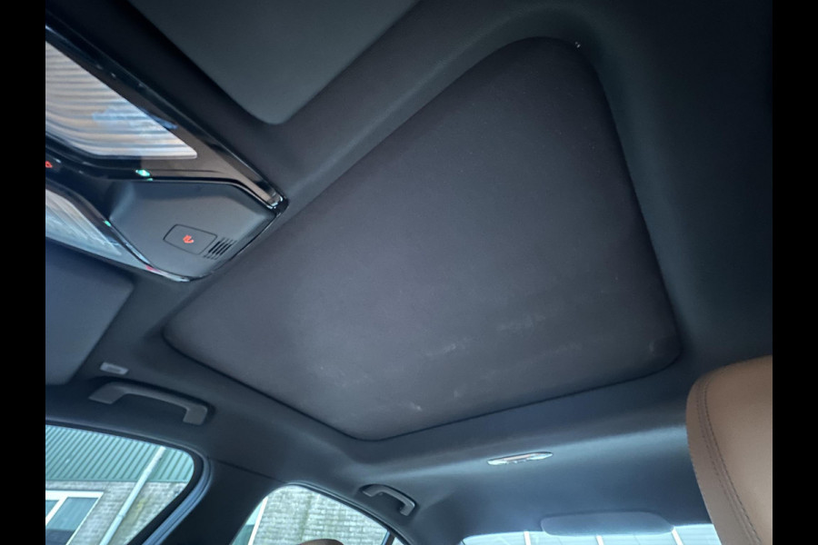 BMW 3-serie 330e High Executive VAN: €45.900,- VOOR: €41.877,- UW EINDEJAARSVOORDEEL: €4.023| M SPORT | SCHUIFDAK | LEDER | HARMAN KARDON | LASER LED | ELECTR STOELEN | KEYLESS | HEAD UP| DODE HOEK HERKENNING | STUURWIEL VERWARMING