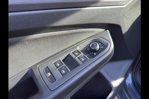 Volkswagen Golf 1.5 TSI Style / Nardo Grey !