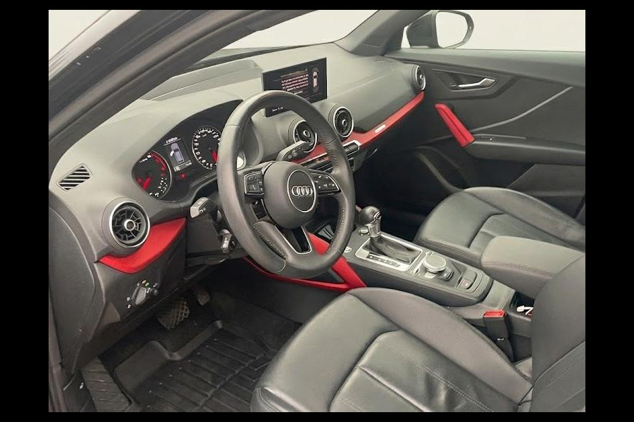 Audi Q2 35 TFSI S Edition 150pk AUT| 17'LM-velgen| Parksensors|Navi| Clima