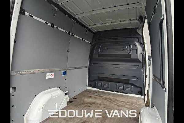 Mercedes-Benz Sprinter L1H2 211 MBUX Navigatie Camera Airco Trekhaak