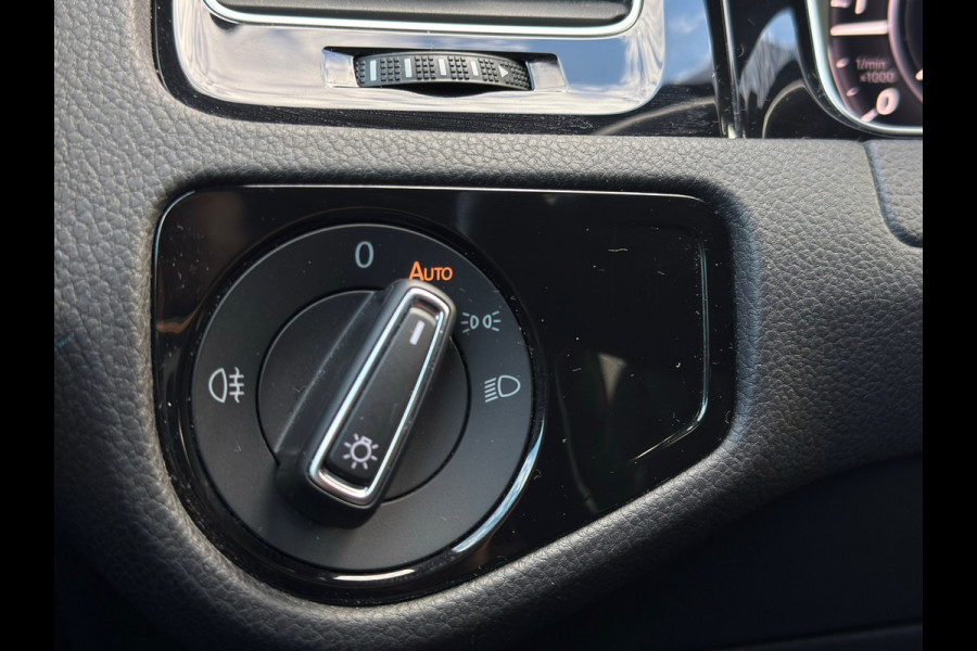 Volkswagen Golf 2.0 GTD / DSG / NAP / CARPLAY / NAP /