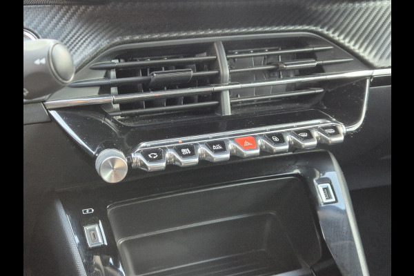 Peugeot e-2008 EV 90% Soh 50 kWh Carplay / NAP / NETJES