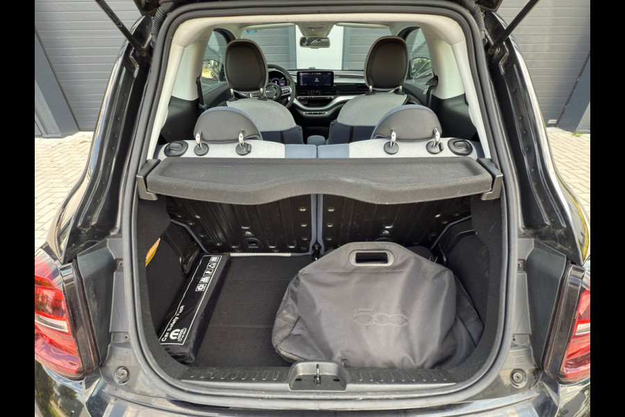 Fiat 500 Icon 42 kWh / 1e Eig / Grote Accu / Lage KM / ACTIE