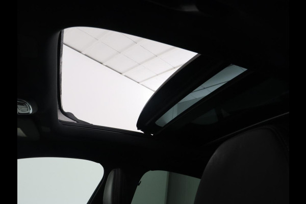 Volvo S60 2.0 Recharge T6 R-Design | Panoramadak | Leder | 360 Camera | Head-Up | Adaptive cruise | Stoelventilatie | Harman/Kardon | Massage | Carplay | Navigatie | Full LED | Memory | PHEV | Plug In