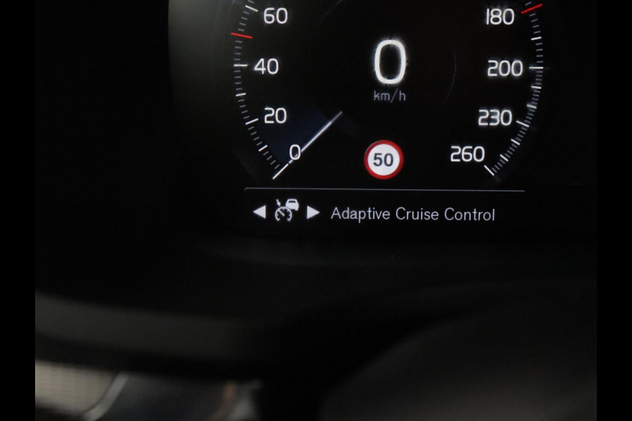 Volvo S60 2.0 Recharge T6 R-Design | Panoramadak | Leder | 360 Camera | Head-Up | Adaptive cruise | Stoelventilatie | Harman/Kardon | Massage | Carplay | Navigatie | Full LED | Memory | PHEV | Plug In