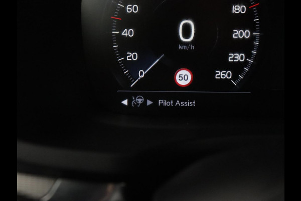 Volvo S60 2.0 Recharge T6 R-Design | Panoramadak | Leder | 360 Camera | Head-Up | Adaptive cruise | Stoelventilatie | Harman/Kardon | Massage | Carplay | Navigatie | Full LED | Memory | PHEV | Plug In