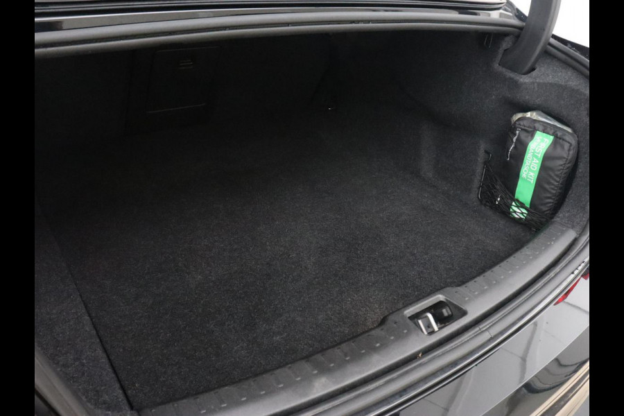 Volvo S60 2.0 Recharge T6 R-Design | Panoramadak | Leder | 360 Camera | Head-Up | Adaptive cruise | Stoelventilatie | Harman/Kardon | Massage | Carplay | Navigatie | Full LED | Memory | PHEV | Plug In