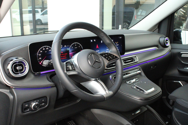 Mercedes-Benz V-Klasse 250d / DC / AMG / New Model / 2x Elec Schuifd / 360 Cam / Burmester / Vol Opties / NIEUWSTAAT