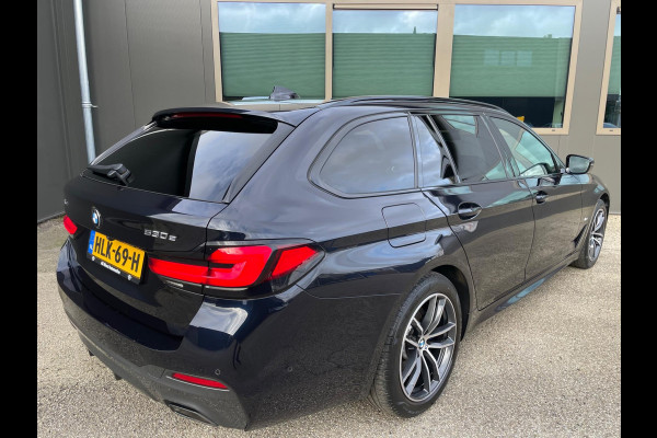 BMW 5 Serie Touring 530e xDrive High Executive LCI M-Sport Interieur Dealer onderhouden Zeer Luxe!!!