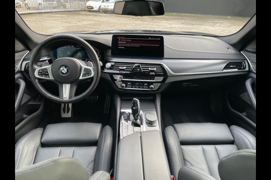 BMW 5 Serie Touring 530e xDrive High Executive LCI M-Sport Interieur Dealer onderhouden Zeer Luxe!!!