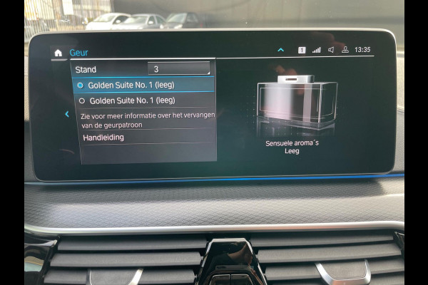 BMW 5 Serie Touring 530e xDrive High Executive LCI M-Sport Interieur Dealer onderhouden Zeer Luxe!!!