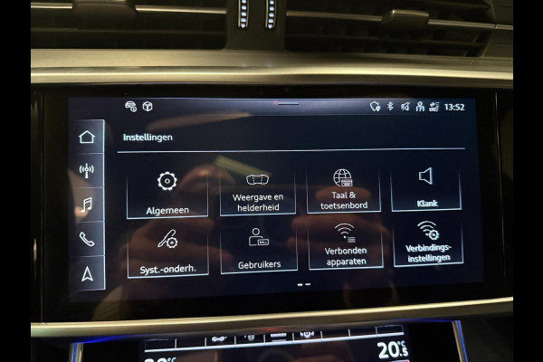 Audi A6 Avant 55 TFSI e-quattro 3X S-LINE BLACK-LINE PANO/B&O/SFEERVERL/M-STOELEN/NAVI/DAB/CARPLAY///