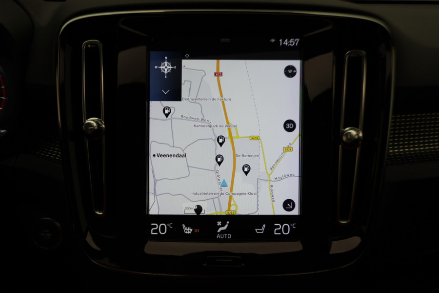 Volvo XC40 2.0 T4 AWD R-Design Panoramadak, H&K, Virtual Cockpit, Apple Carplay, LED, Trekhaak, 18''