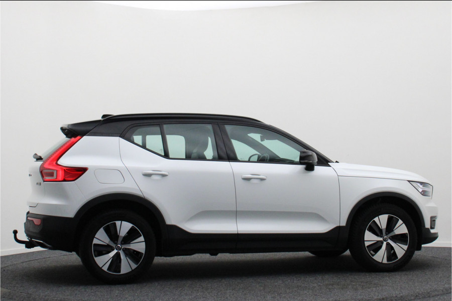 Volvo XC40 2.0 T4 AWD R-Design Panoramadak, H&K, Virtual Cockpit, Apple Carplay, LED, Trekhaak, 18''