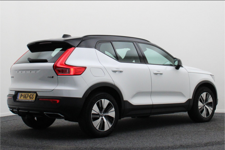 Volvo XC40 2.0 T4 AWD R-Design Panoramadak, H&K, Virtual Cockpit, Apple Carplay, LED, Trekhaak, 18''