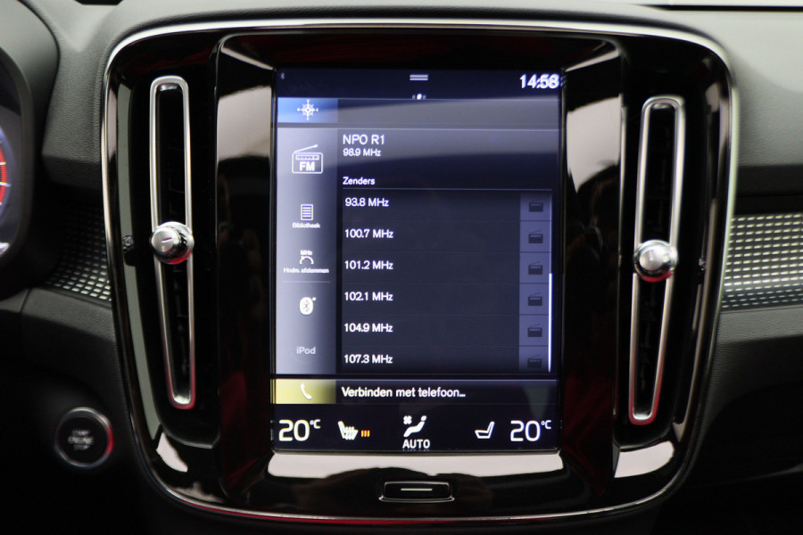 Volvo XC40 2.0 T4 AWD R-Design Panoramadak, H&K, Virtual Cockpit, Apple Carplay, LED, Trekhaak, 18''