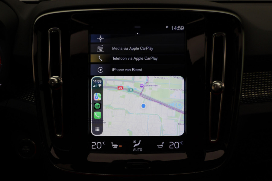 Volvo XC40 2.0 T4 AWD R-Design Panoramadak, H&K, Virtual Cockpit, Apple Carplay, LED, Trekhaak, 18''